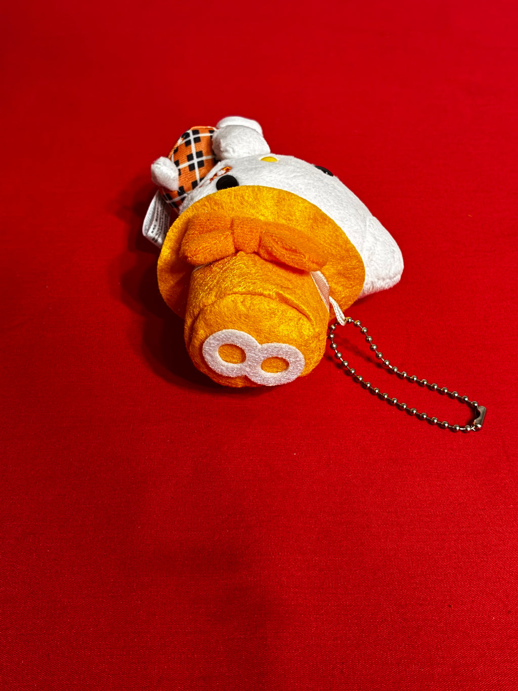Super 8 hello kitty plushie keychain