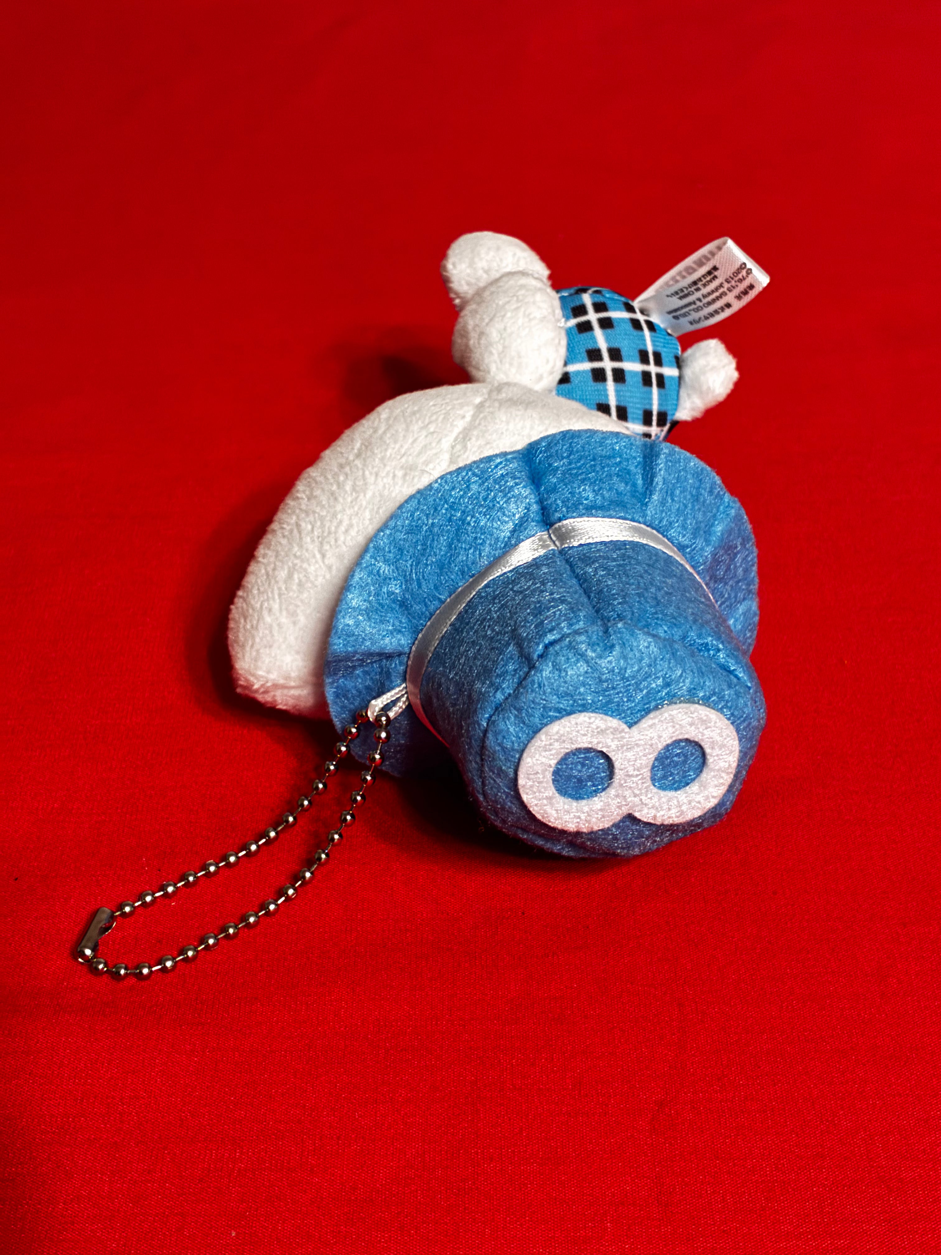 Super 8 hello kitty plushie keychain