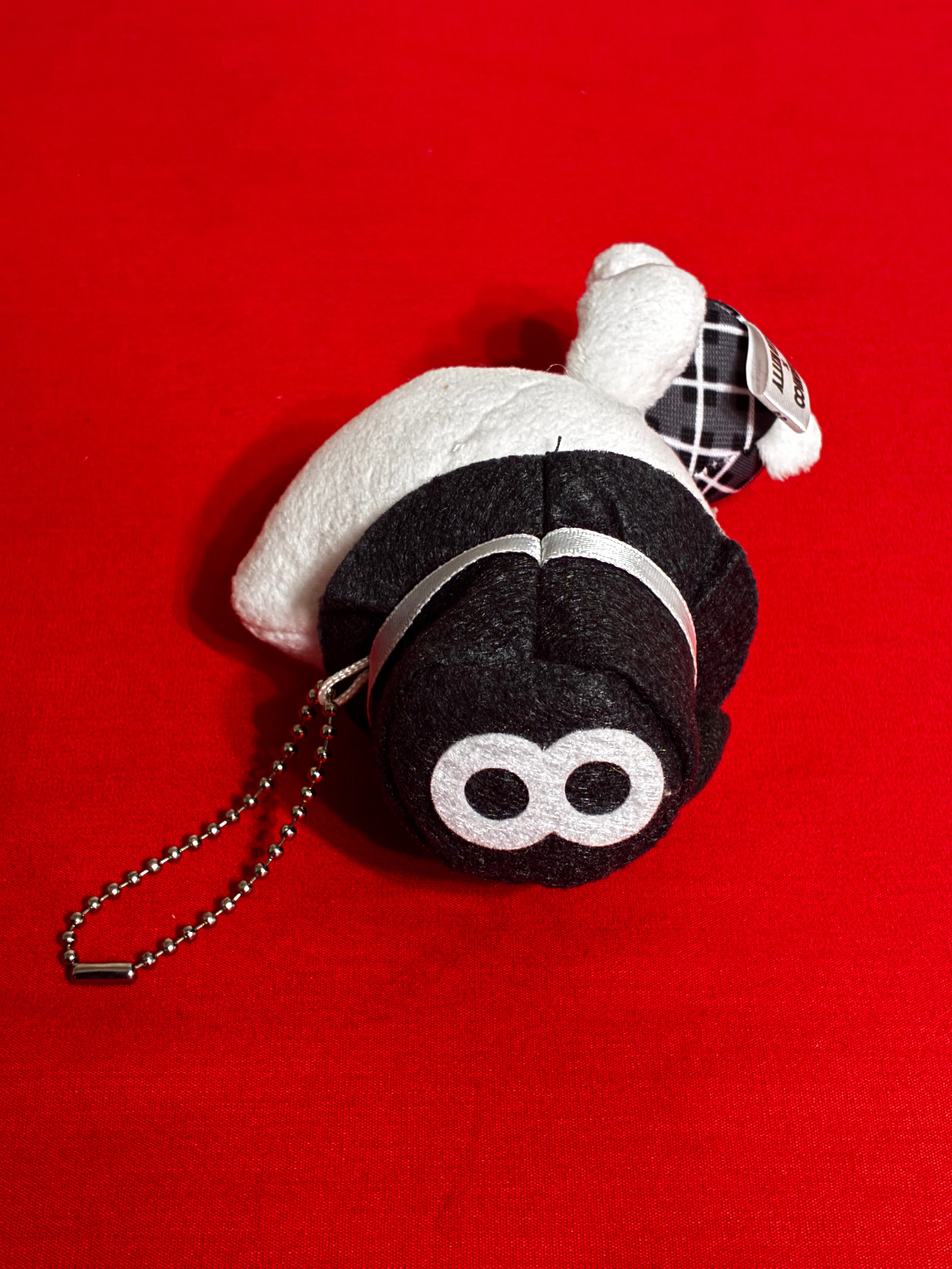 Super 8 hello kitty plushie keychain